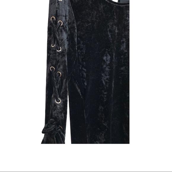 Liquid by Sioni Black Velvet Top with Lace Up Arms Detail Small - Picture 4 of 9